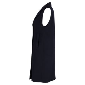Sandro Paris mouwloze double-breasted jas van marineblauwe wol.