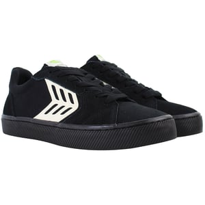 Cariuma Catiba Pro Skate Unisex Black Plimsolls