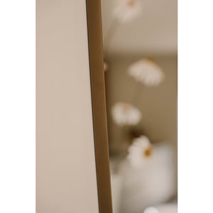 Indore Home Spiegel troas | bronzen organische vorm spiegel | asymmetrisch design | 110 x 62