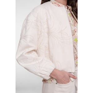 Geisha jacket embroidery 65022-10 718 ecru