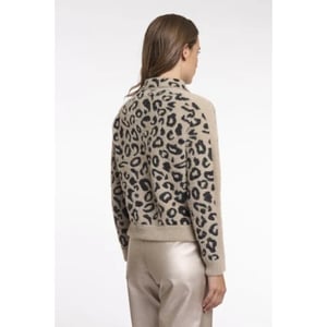 Rino & Pelle Jet.5012622 rino&pelle boxy jacket with full button closure desert leopard