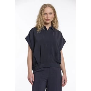 Rino & Pelle Imela.7002621 rino&pelle boxy capsleeve top with pleats in waist dark navy