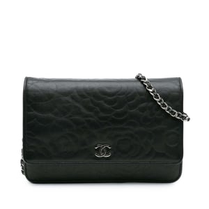 Pre-owned Camellia Embossed Lambskin Wallet On Chain