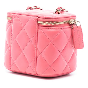 Pre-owned Mini Quilted Lambskin Top Handle Vanity Case With Chain