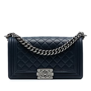 Pre-owned Old Medium Quilted Lambskin Boy Flap