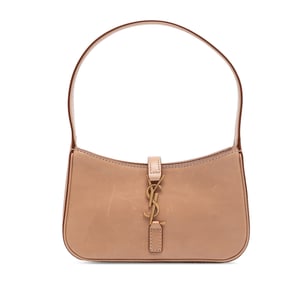 Begagnad Mini Smooth Kalvskinn Le 5 A 7 Hobo