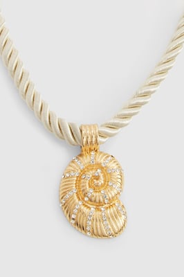 Embellished Shell Pendant Rope Necklace