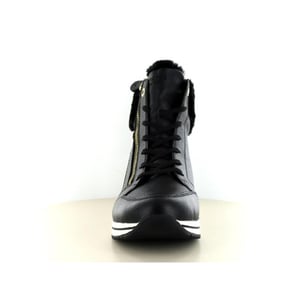 Remonte D0t77