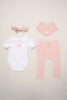 4-Piece Bow Print Baby Outfit Set