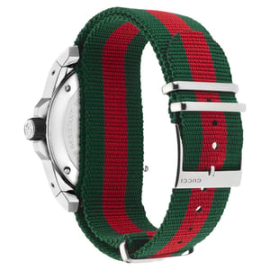 Gucci YA136209 herenhorloge met zwarte wijzerplaat en nylon band