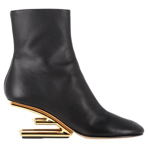 Fendi First enkellaarsjes in zwart leer