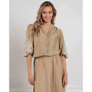 Nukus Rosie blouse embrodery camel