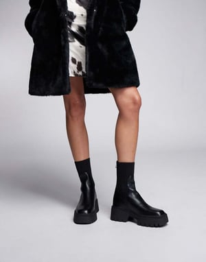 Simmi London Malakai Strumpa Ankel stövlett i Svart