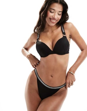 Boux Avenue Capri tanga brasiliansk bikinitrosa i svart