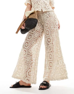 Public Desire Wide Fit Radiance sandaler med detaljer i svart