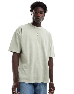 ASOS DESIGN oversized t-shirt i tvättad grön tyg med blommigt tryck på ryggen
