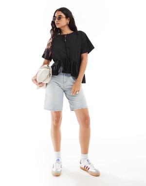 ASOS DESIGN smock knyt-top i svart