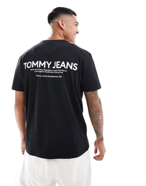 Tommy Jeans klassisk linjär baktryckt t-shirt i svart