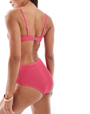 Vero Moda rynkad bandeau-bikinitopp i knallrosa
