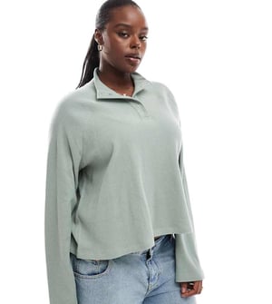 ASOS DESIGN Curve kort boxy långärmad henley i våffel SAGE