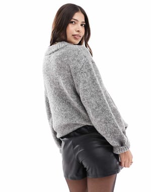 ASOS DESIGN skorts i läderlook i svart