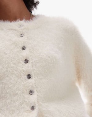 Topshop stickad fluffig mikrokardigan i elfenben