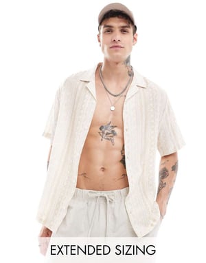 ASOS DESIGN avslappnad krage-skjorta med mönstrad rand i neutral färg
