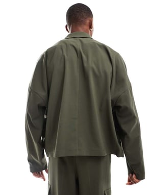 ASOS DESIGN smart co-ord smal truckerjacka med cargofickor i khaki