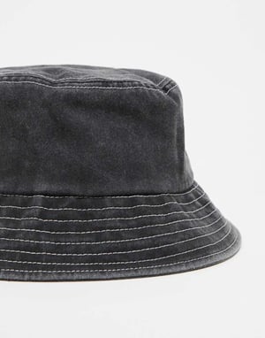 Återvunnen vintage unisex logo-buckethatt i svart