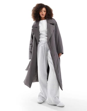 ASOS DESIGN ren lång pufferjacka i kolsvart