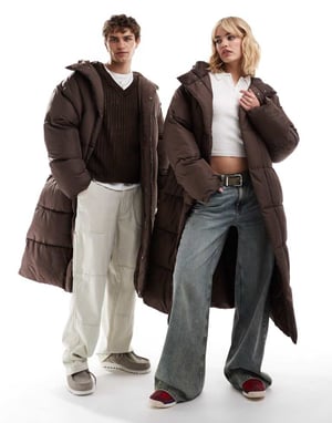 COLLUSION Unisex maxikappa med huva i brunt