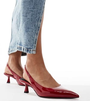 ASOS DESIGN Bred Passform Stroll slingback mittklackade skor i röd