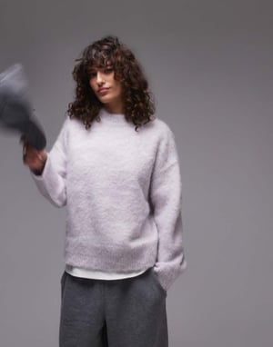 Topshop urtvättad fluffig avslappnad tröja i lila