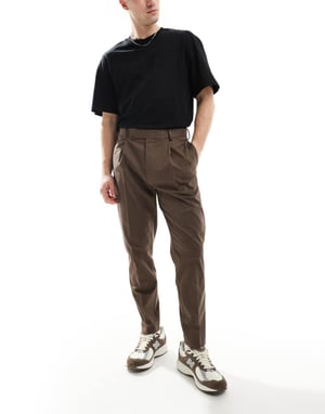 ASOS DESIGN smart tapered fit premiumbyxor i brunt