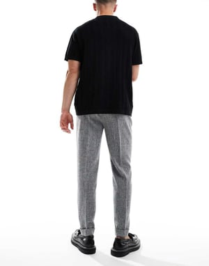 ASOS DESIGN smart tapered fit texturerade chinos i ljusgrått