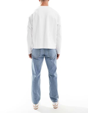 ONLY & SONS raka jeans i ljusblå tvätt