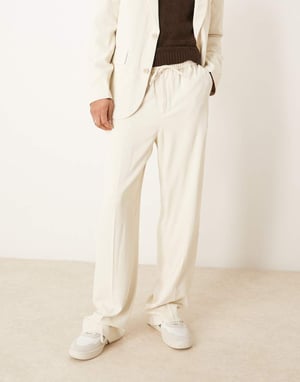 ASOS DESIGN vida byx kostymbyxa i ljus ecru