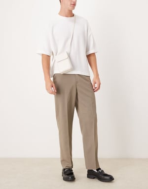 ASOS DESIGN smart raka herringbone-byxor i ljusbrun
