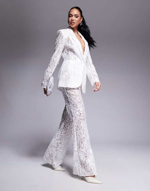 ASOS LUXE spets koordinerad kick-flare skräddarsydd byxa i elfenben