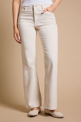 Comfort Stretch Bootcut Jeans
