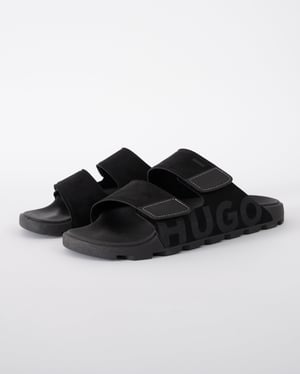 Evander Slides in Black