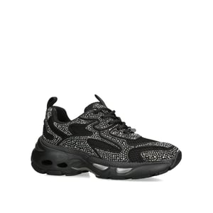Zonar Black Sneakers