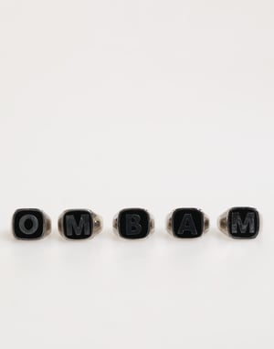 Initiële Letter Zilveren Ring