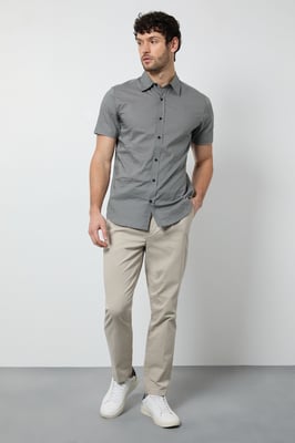 White Geometric Print Short Sleeve Shirt