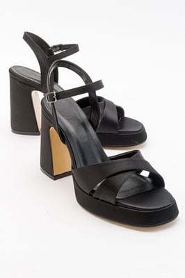 Yvonne Plateau Sandalen