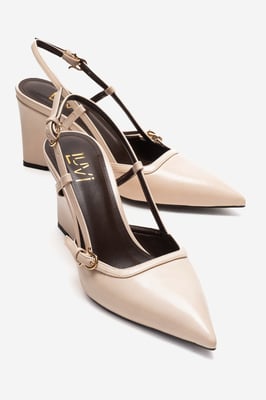 Celia Spitse Neus Sleehak Pump (Dames)