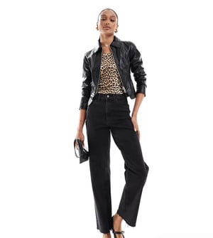 ASOS DESIGN Tall ankle grazer straight leg jean in black - BLACK