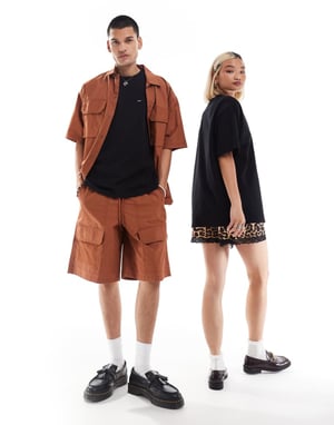 Dickies heavyweight short sleeved t-shirt in black
