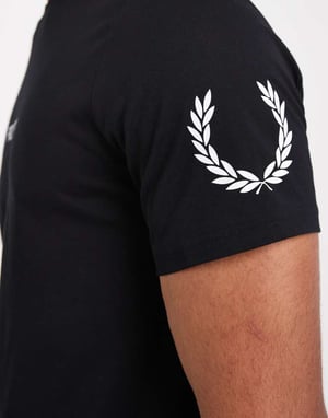 Fred Perry t-shirt in black with double logo print