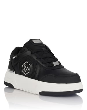 Low-Top Sneakers Sk8R